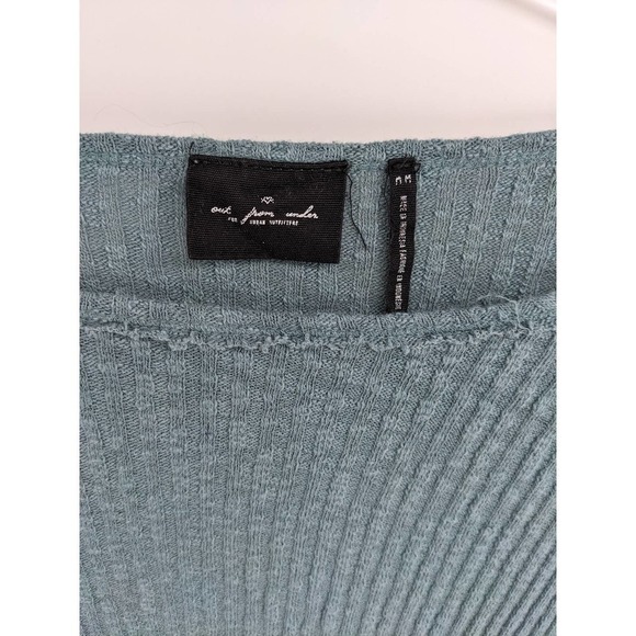 Out From Under Medium Ribbed Long Sleeve Slit Side Blue Women's Top - Picture 3 of 5